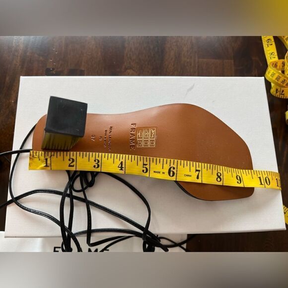 FRAME Le Doheny Heel Sandals Black - Picture 8 of 12